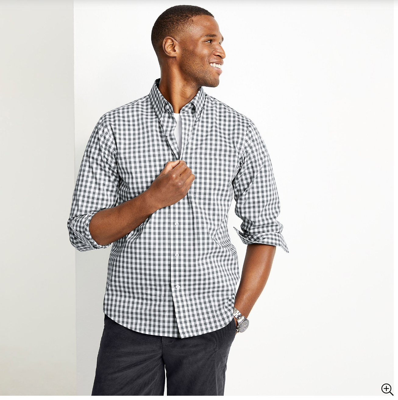 Men's Traditional Fit Comfort-First Shirt with CoolMax